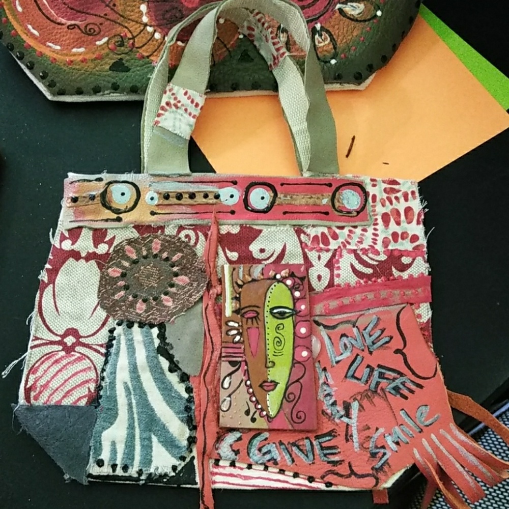 Artistic purses